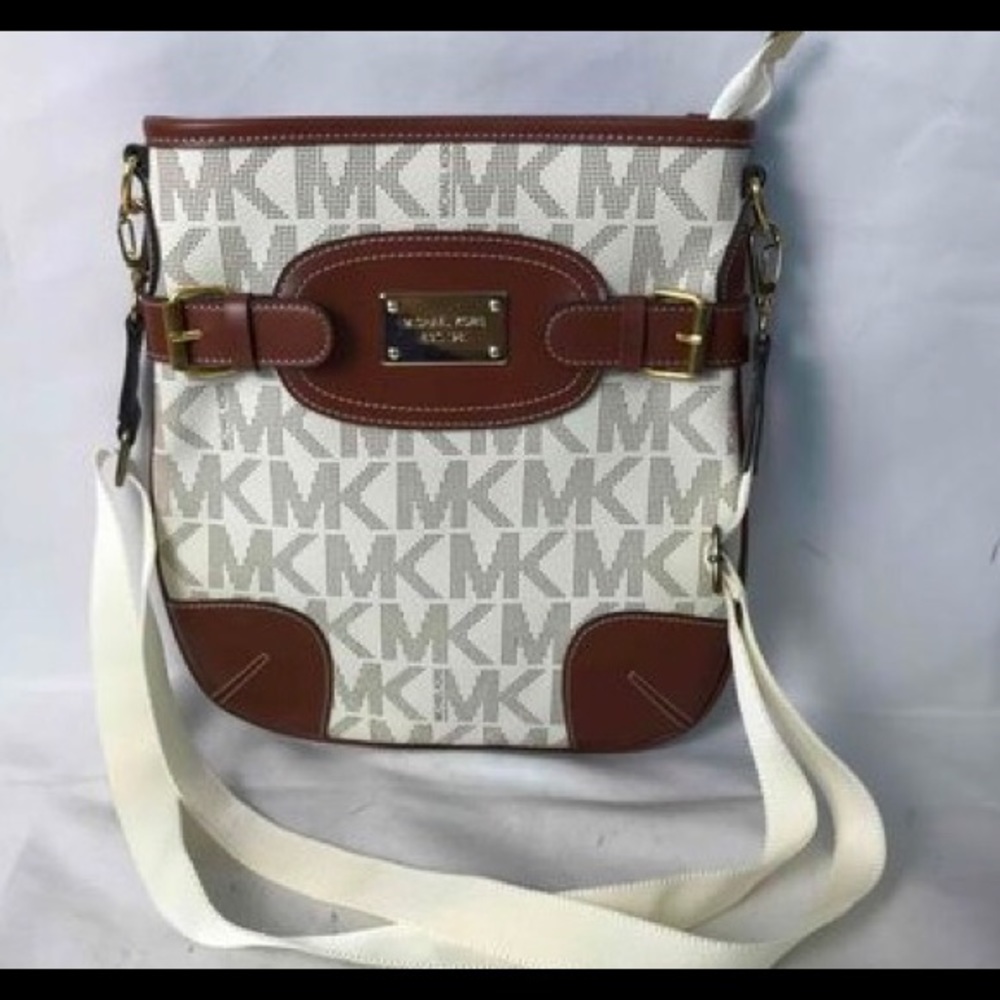 Michael kors Crossbody NWOT